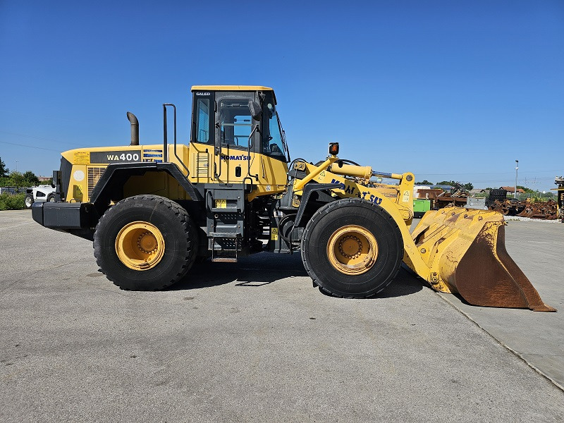 KOMATSU WA400-5 - Колесен товарач: снимка 5 KOMATSU WA400-5 - Колесен товарач: снимка 5