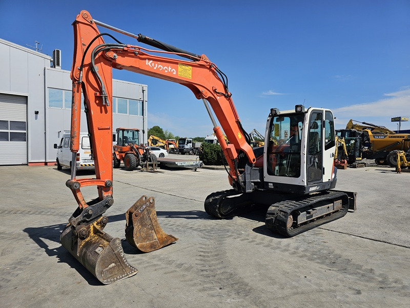 KUBOTA KX080-3 - Мини багер: снимка 1 KUBOTA KX080-3 - Мини багер: снимка 1