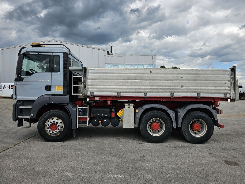 MAN TGS 26.440 6x4 EUR 6 Intarder kipper - Самосвал камион: снимка 5 MAN TGS 26.440 6x4 EUR 6 Intarder kipper - Самосвал камион: снимка 5