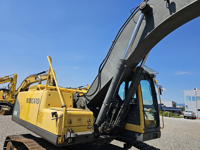 Верижен багер VOLVO EC240BNLC: снимка 7