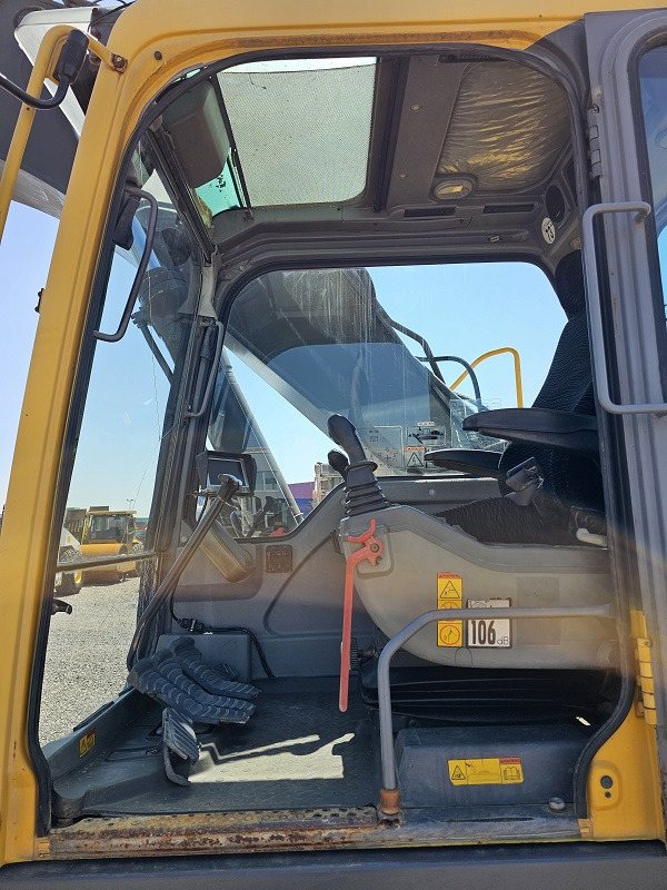 Верижен багер VOLVO EC240BNLC: снимка 9