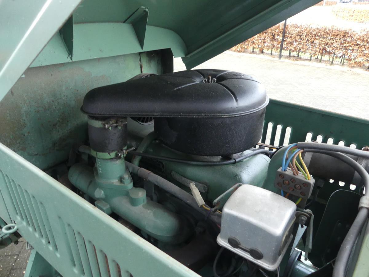 Трактор Bührer 44HP: снимка 44