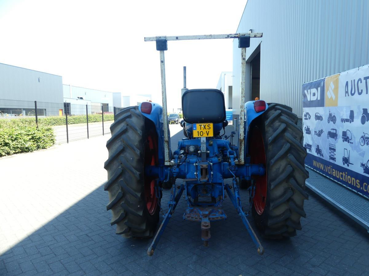 Fordson Major - Трактор: снимка 5 Fordson Major - Трактор: снимка 5