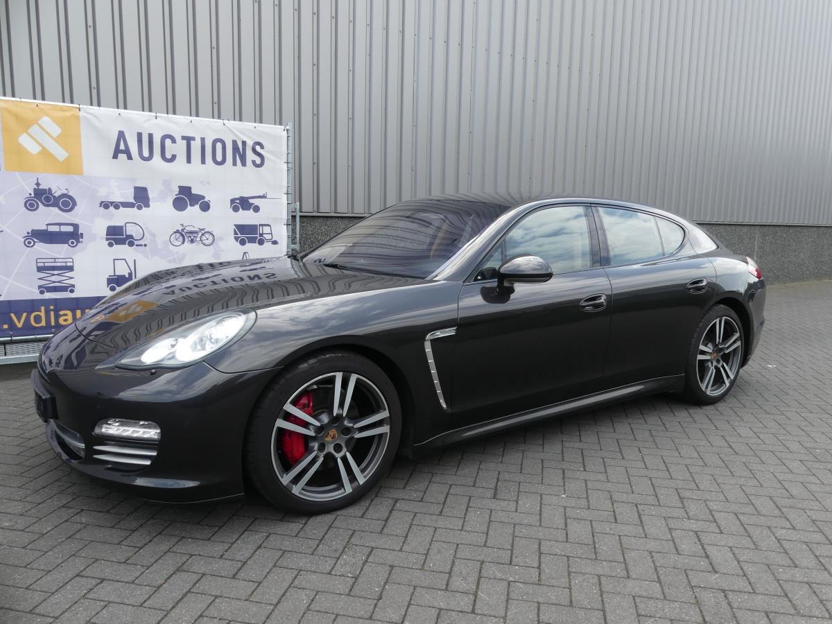 Porsche Panamera, Platina Edition - Седан: снимка 1 Porsche Panamera, Platina Edition - Седан: снимка 1