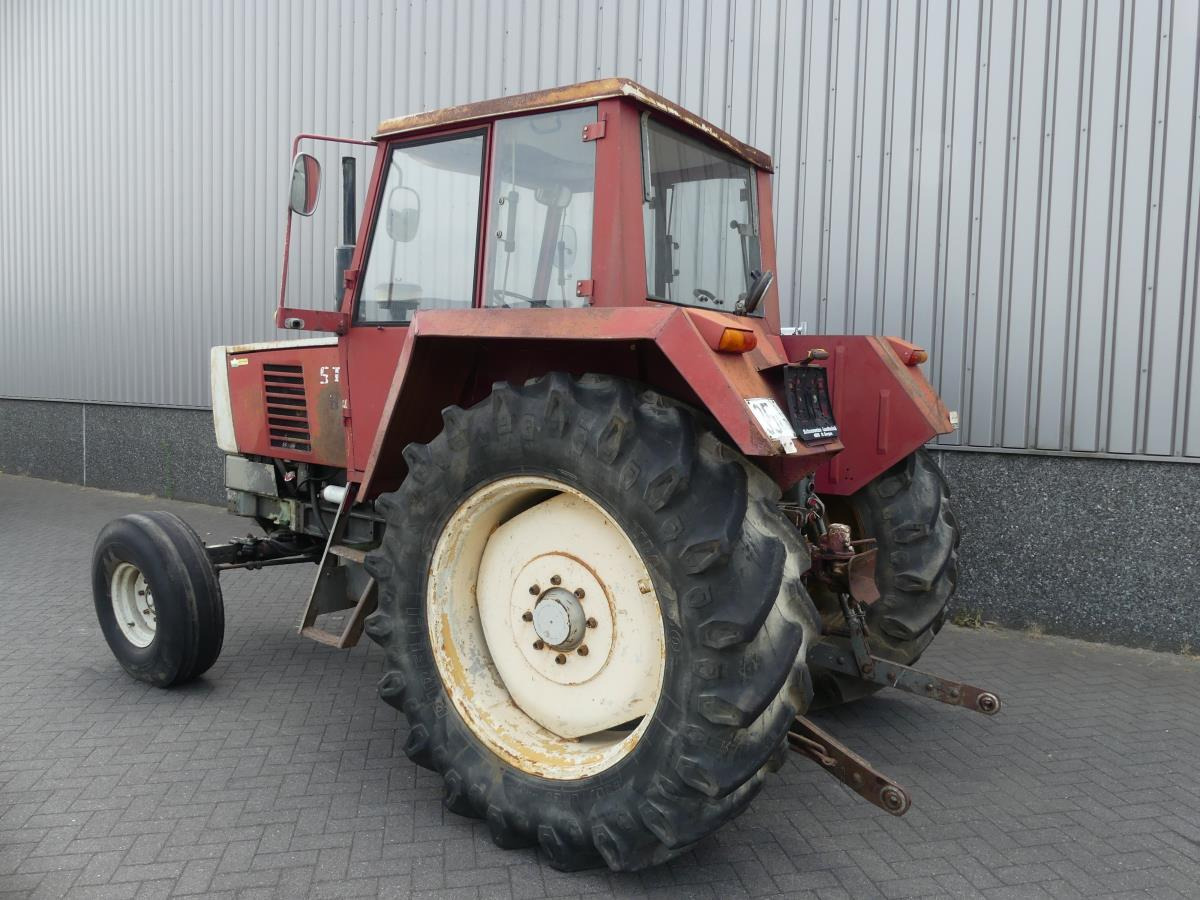 Steyr 8140 - Трактор: снимка 4 Steyr 8140 - Трактор: снимка 4