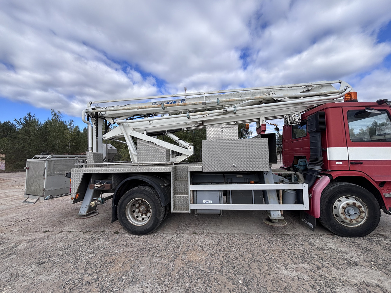 SCANIA - Пожарна кола: снимка 4 SCANIA - Пожарна кола: снимка 4