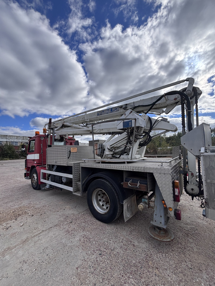 Пожарна кола SCANIA: снимка 8 Пожарна кола SCANIA: снимка 8