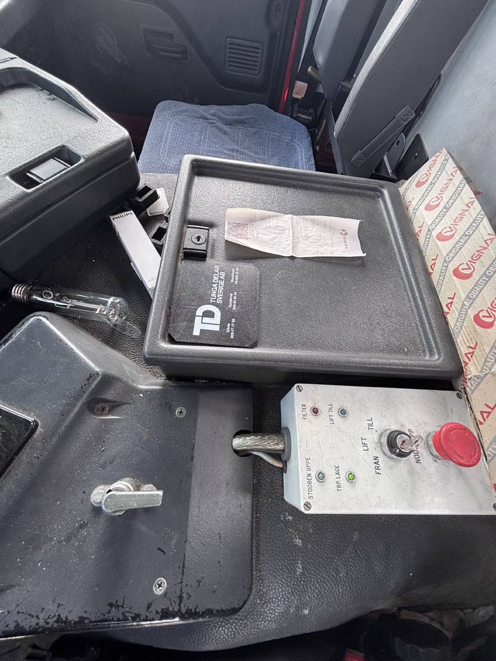 Пожарна кола SCANIA: снимка 16 Пожарна кола SCANIA: снимка 16