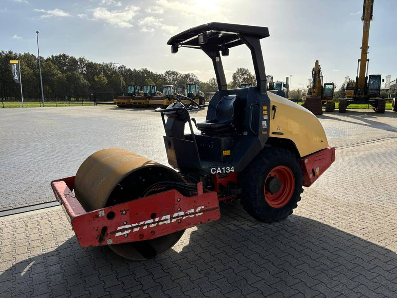 Dynapac CA 134 D - Валяк: снимка 1 Dynapac CA 134 D - Валяк: снимка 1