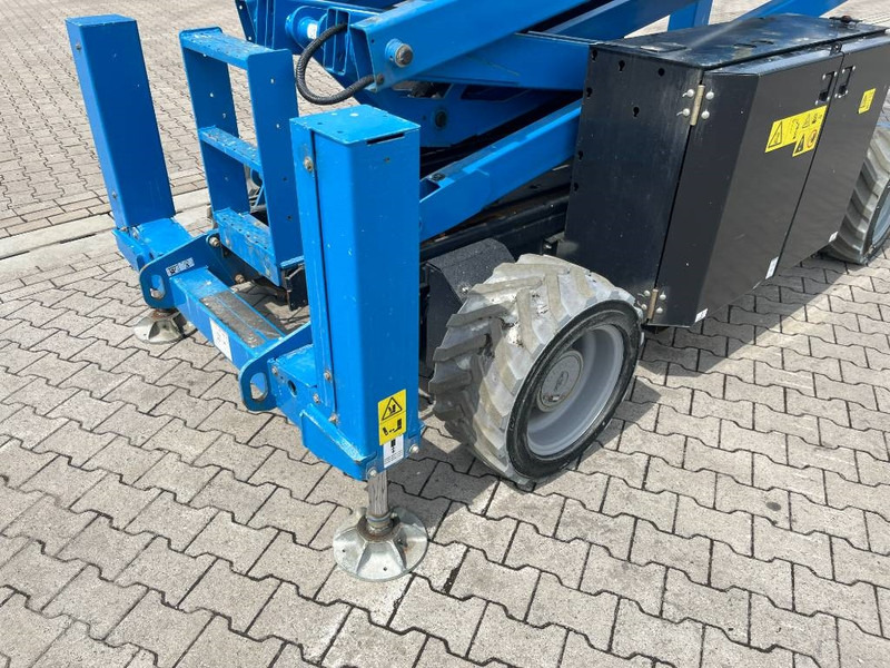 Ножична работна платформа Genie GS 3369 DC: снимка 13