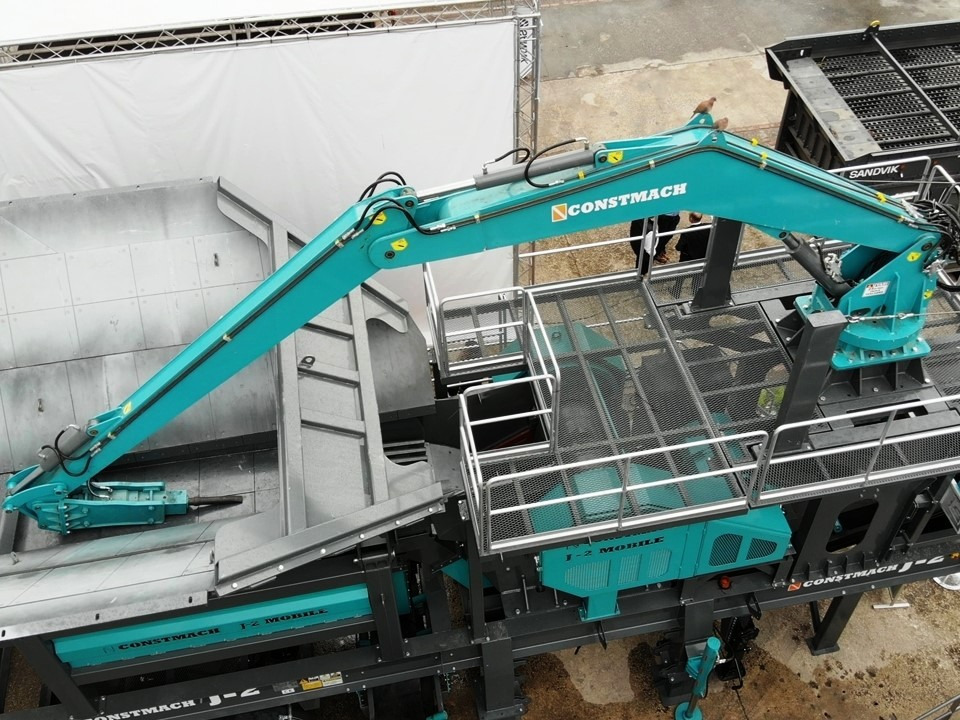 CONSTMACH Brise-Roche Hydraulique – Puissance Maximale pour les Travaux de Démolition les Plus Durs - Трошачка: снимка 2 CONSTMACH Brise-Roche Hydraulique – Puissance Maximale pour les Travaux de Démolition les Plus Durs - Трошачка: снимка 2
