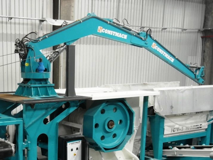 CONSTMACH Brise-Roche Hydraulique – Puissance Maximale pour les Travaux de Démolition les Plus Durs - Трошачка: снимка 1 CONSTMACH Brise-Roche Hydraulique – Puissance Maximale pour les Travaux de Démolition les Plus Durs - Трошачка: снимка 1