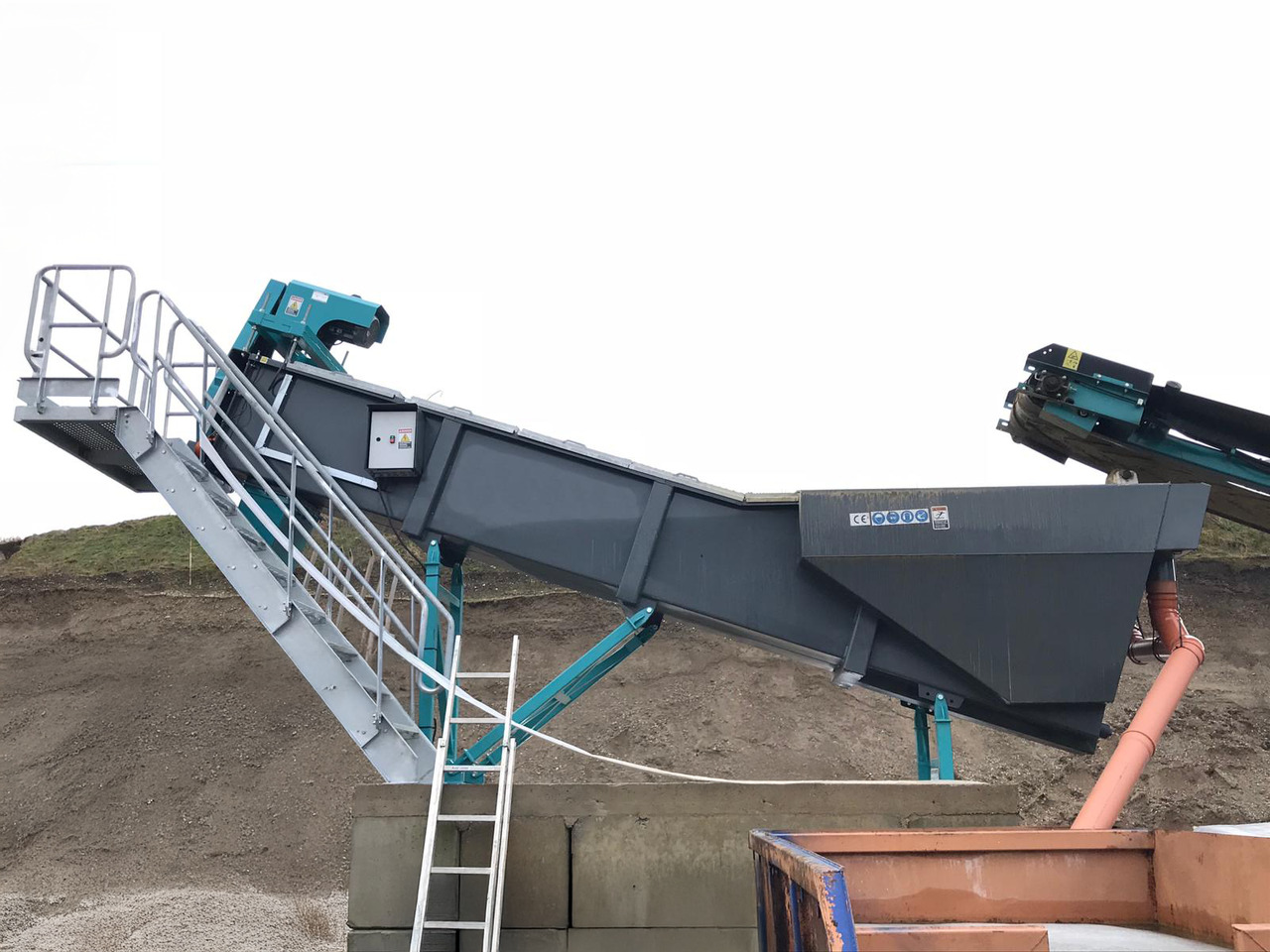 Constmach Machine À Laver Les Sables À Vis / Machine À Laver Les Sables En Spirale - Пресевна инсталация: снимка 1 Constmach Machine À Laver Les Sables À Vis / Machine À Laver Les Sables En Spirale - Пресевна инсталация: снимка 1