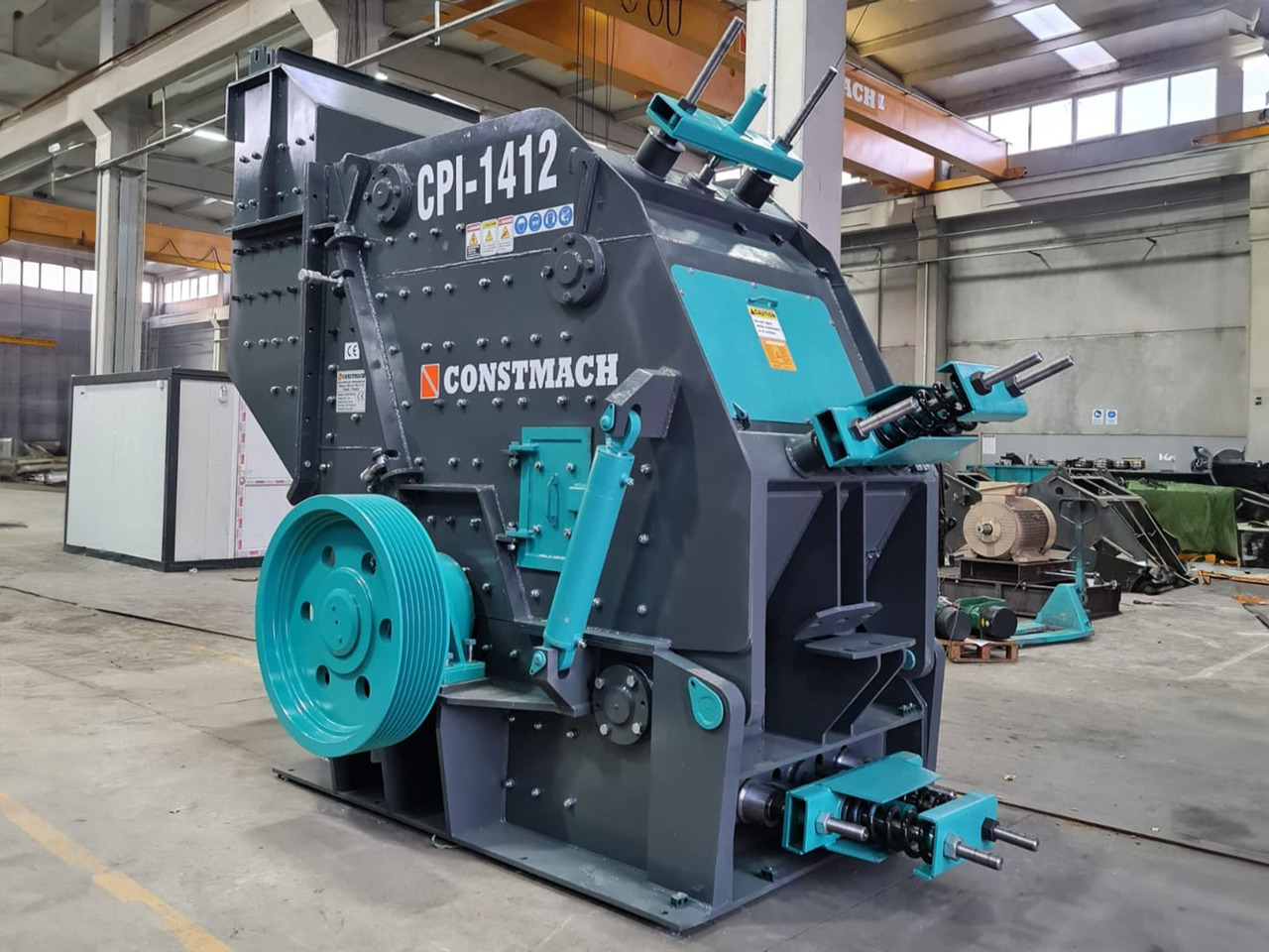Constmach Machine De Concassage De Pierres À Impact Primaire 200-250 TPH - Ударна трошачка: снимка 1 Constmach Machine De Concassage De Pierres À Impact Primaire 200-250 TPH - Ударна трошачка: снимка 1