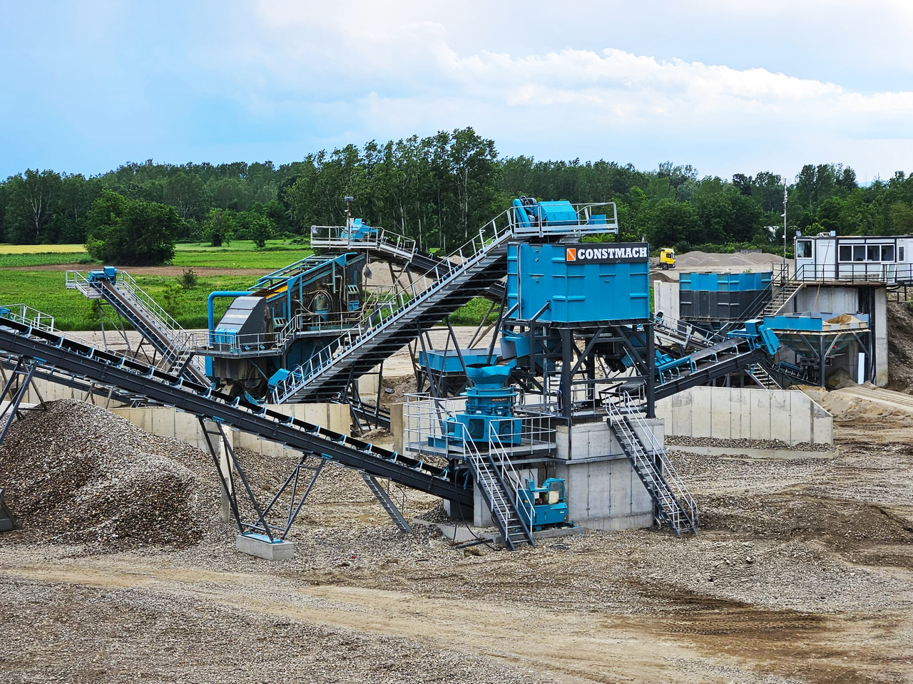 Constmach Stationäre Sand- und Kieswasch- und Siebanlage - Пресевна инсталация: снимка 5 Constmach Stationäre Sand- und Kieswasch- und Siebanlage - Пресевна инсталация: снимка 5
