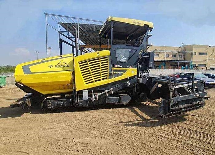 Bomag BF700C-2 - Асфалтополагач: снимка 2 Bomag BF700C-2 - Асфалтополагач: снимка 2