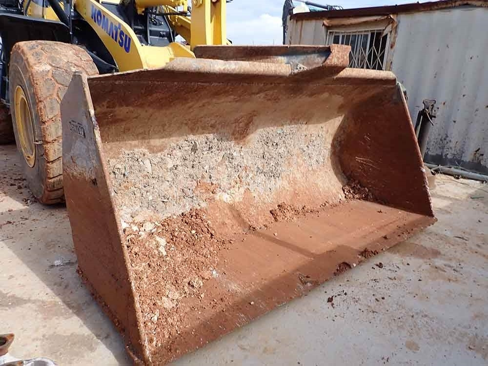 Лизинг на Komatsu WA380-8  Komatsu WA380-8: снимка 10 Лизинг на Komatsu WA380-8  Komatsu WA380-8: снимка 10