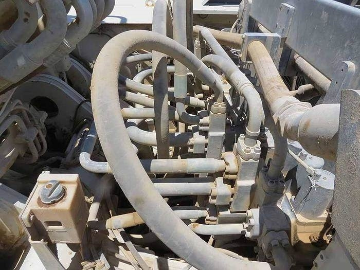 Багер Liebherr R9150: снимка 21