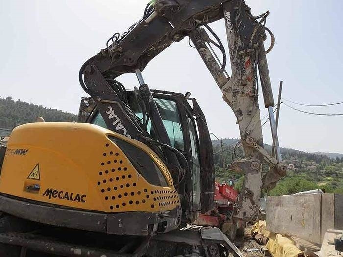 Mecalac 714 MW - Багер: снимка 1 Mecalac 714 MW - Багер: снимка 1