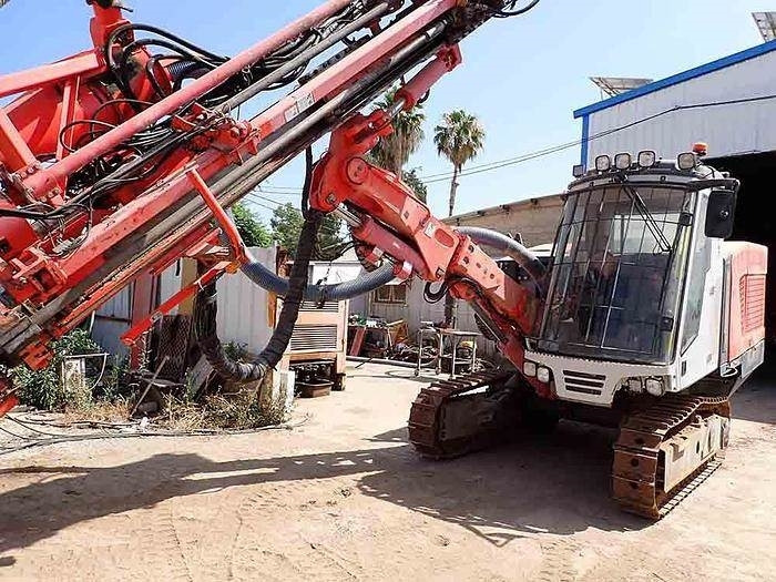 Sandvik DP1100I - Пробивна машина: снимка 3 Sandvik DP1100I - Пробивна машина: снимка 3