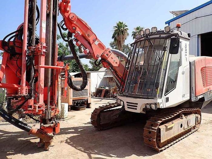 Sandvik DP1100I - Пробивна машина: снимка 2 Sandvik DP1100I - Пробивна машина: снимка 2