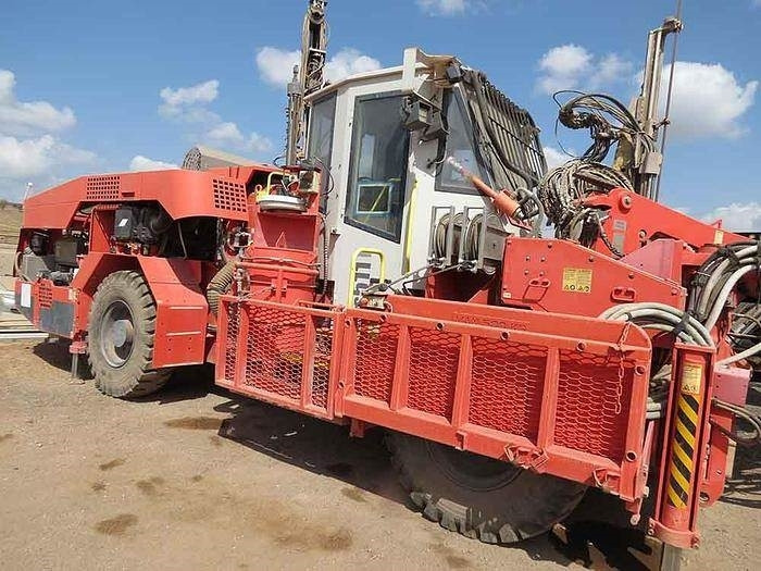 Sandvik DS511-C - Пробивна машина: снимка 2 Sandvik DS511-C - Пробивна машина: снимка 2