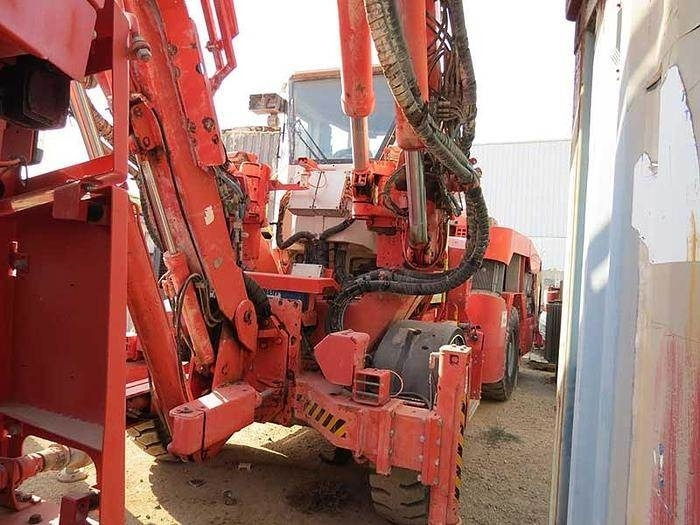 Sandvik DT 821 SC - Пробивна машина: снимка 1 Sandvik DT 821 SC - Пробивна машина: снимка 1