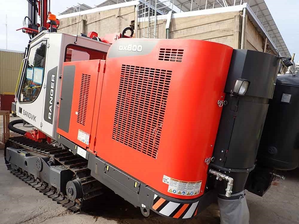 Sandvik DX800 - Пробивна машина: снимка 4 Sandvik DX800 - Пробивна машина: снимка 4