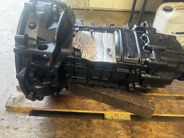 ZF 6AS800 TO generalüberholt MAN Getriebe - Скоростна кутия: снимка 1 ZF 6AS800 TO generalüberholt MAN Getriebe - Скоростна кутия: снимка 1