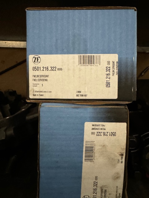ZF 81326906058 NEW ECOSPLIT PSE-Zylinder - Скоростна кутия и части за Камион: снимка 1 ZF 81326906058 NEW ECOSPLIT PSE-Zylinder - Скоростна кутия и части за Камион: снимка 1