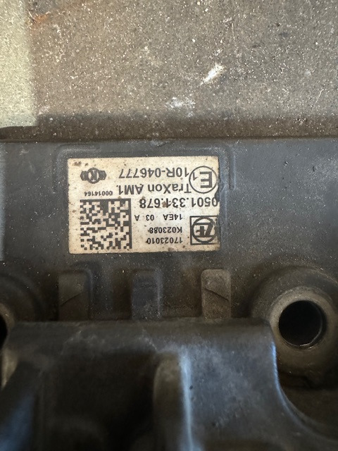 ZF Getriebesteller Oberteil TRAXON Deckel 0501331678 - Скоростна кутия и части за Камион: снимка 3 ZF Getriebesteller Oberteil TRAXON Deckel 0501331678 - Скоростна кутия и части за Камион: снимка 3