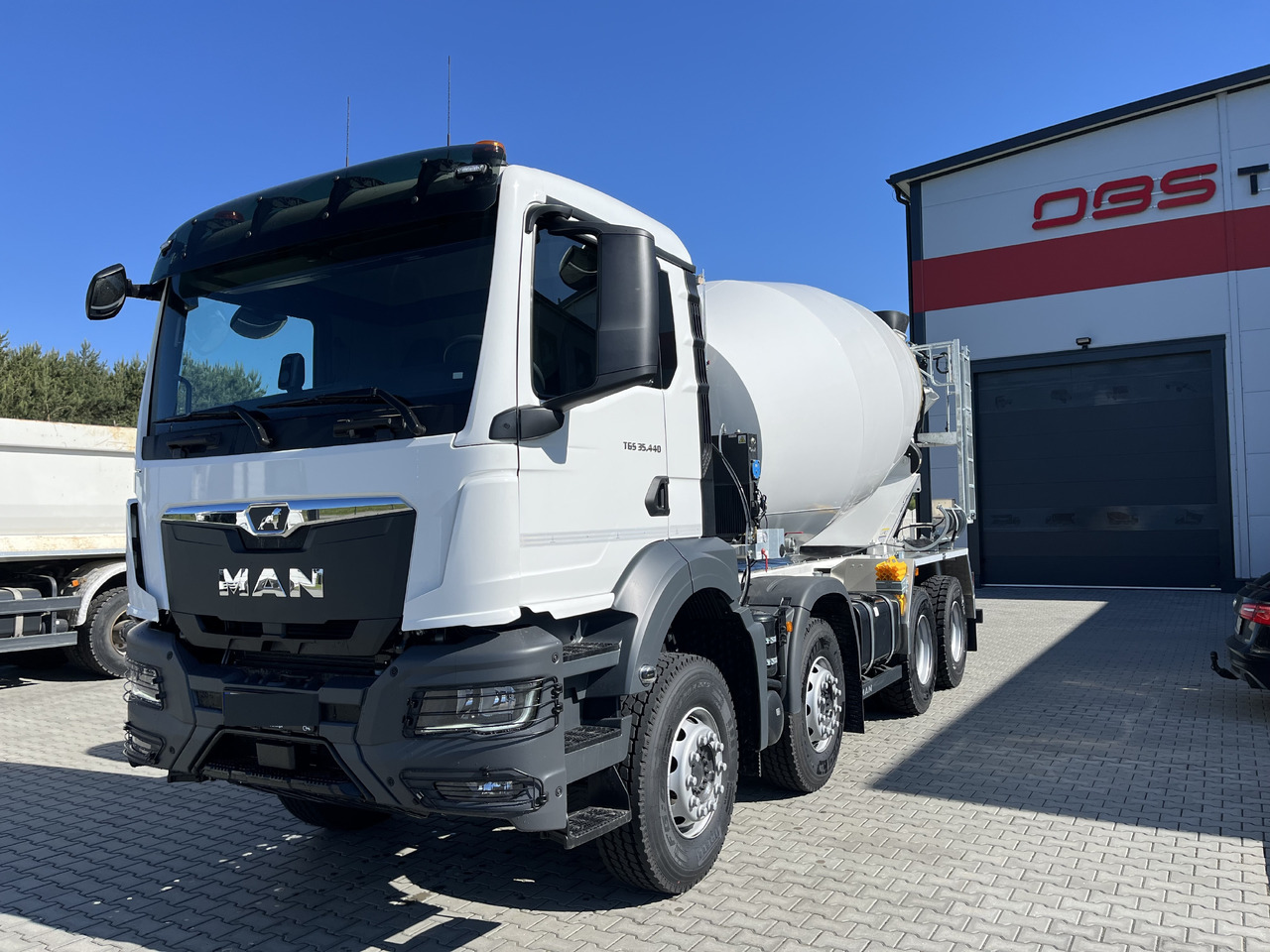 MAN TGS 35.440, 8x4 BB, EURO 6, YEAR 2024, 10m - NEW - Бетоновоз: снимка 2 MAN TGS 35.440, 8x4 BB, EURO 6, YEAR 2024, 10m - NEW - Бетоновоз: снимка 2