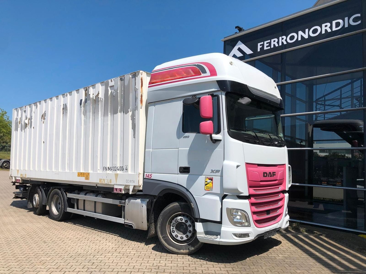 DAF XF450 SSC Lenk/Lift*LBW*AHK*Standklima - Камион фургон: снимка 1 DAF XF450 SSC Lenk/Lift*LBW*AHK*Standklima - Камион фургон: снимка 1