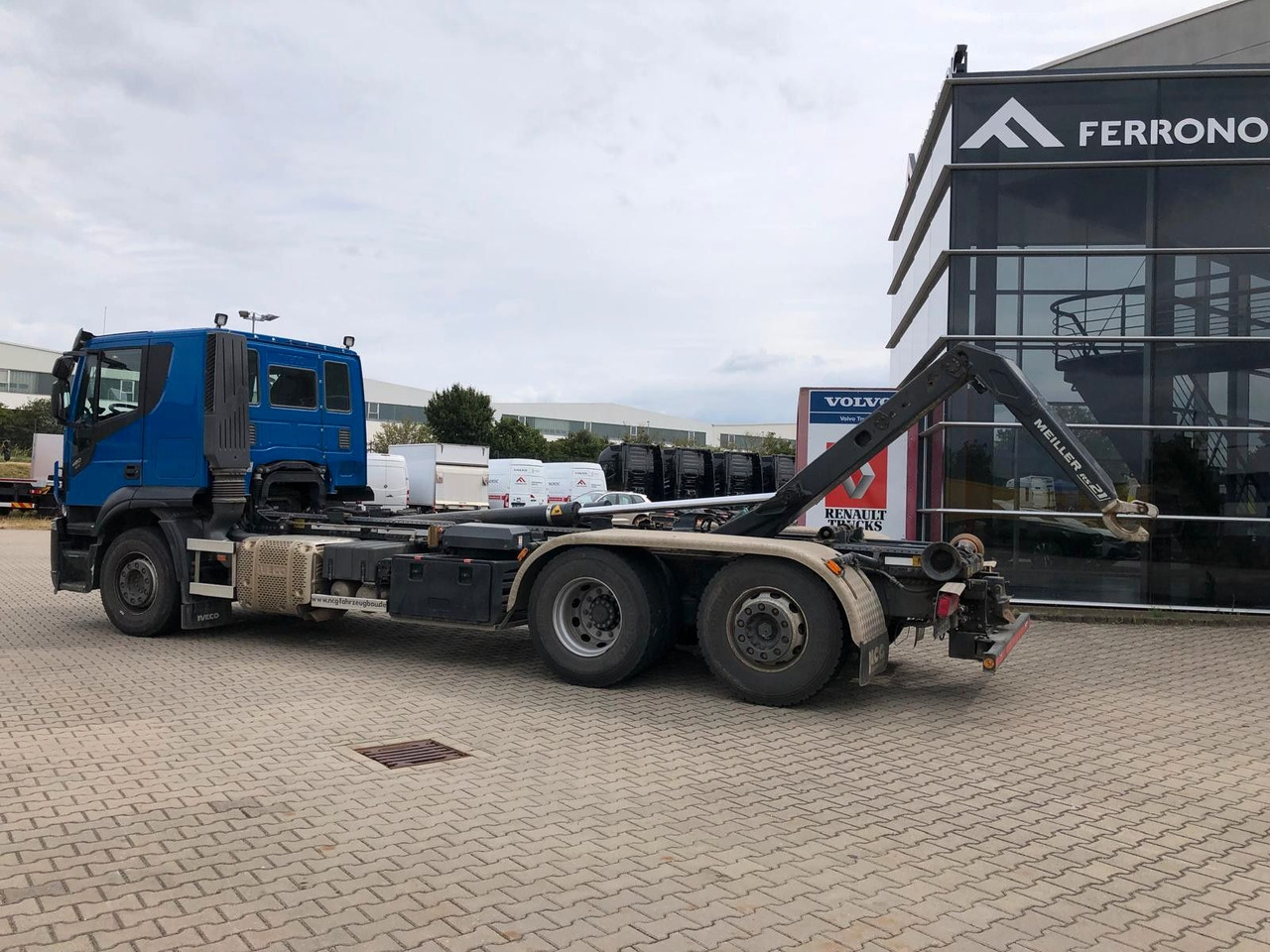 Iveco X-Way 480 Intarder*AHK*Lenk/LiftAchse*Meiller - Мултилифт с кука камион: снимка 3 Iveco X-Way 480 Intarder*AHK*Lenk/LiftAchse*Meiller - Мултилифт с кука камион: снимка 3