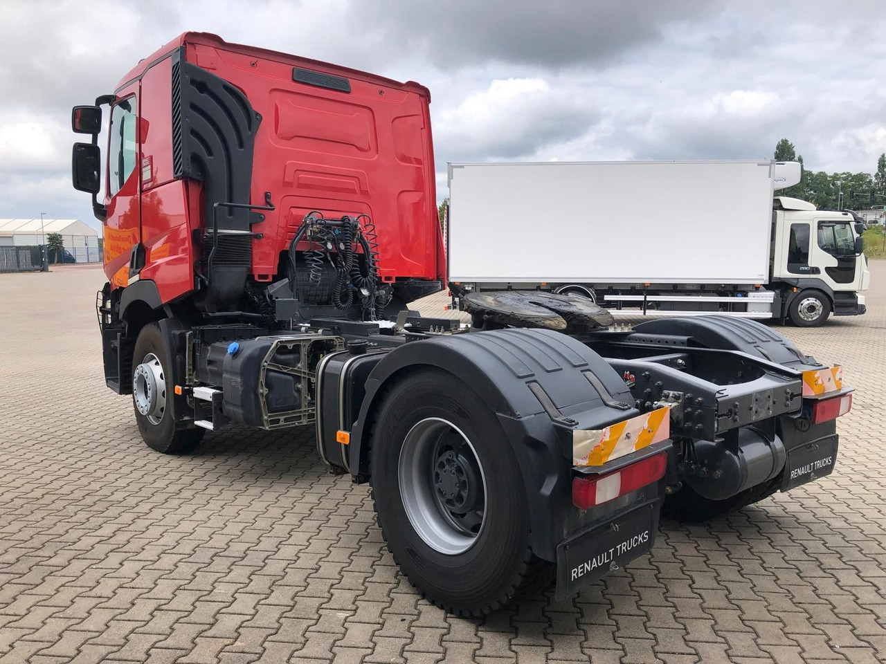 Renault C480 Evo Kipphydraulik*AP Achsen*Auch Miete - Влекач: снимка 2 Renault C480 Evo Kipphydraulik*AP Achsen*Auch Miete - Влекач: снимка 2