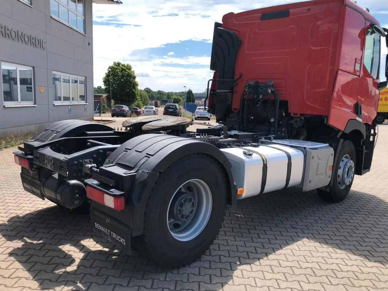 Renault C480 Kipphydraulik*AP Achsen - Влекач: снимка 5 Renault C480 Kipphydraulik*AP Achsen - Влекач: снимка 5