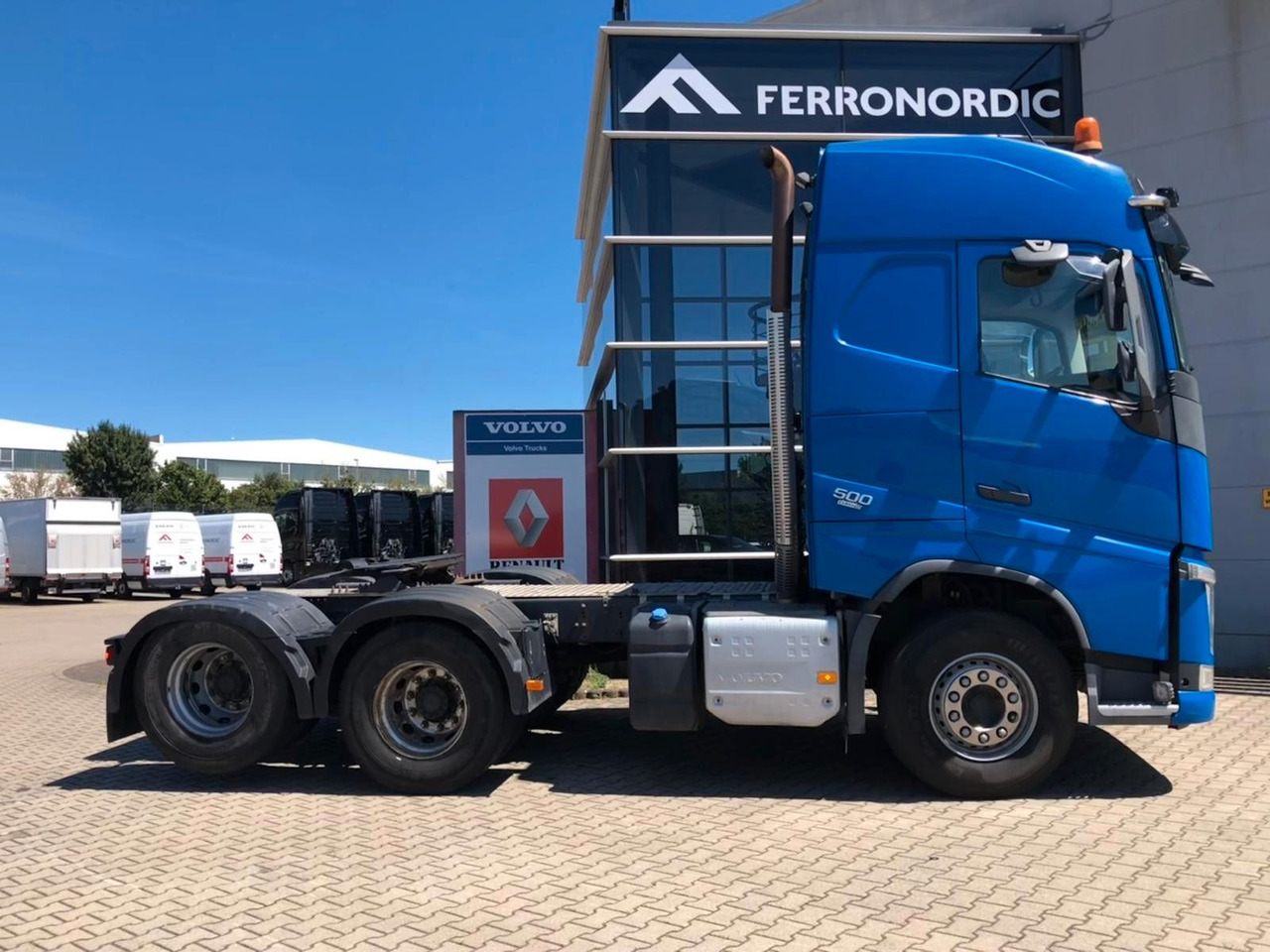 Volvo FH500 6x4*Liftachse*80T*IP-Cool*PTO - Влекач: снимка 3 Volvo FH500 6x4*Liftachse*80T*IP-Cool*PTO - Влекач: снимка 3
