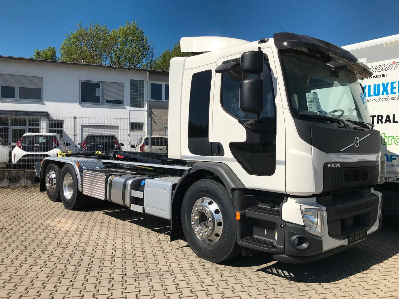 Volvo FE 320 6x2 - Мултилифт с кука камион: снимка 1 Volvo FE 320 6x2 - Мултилифт с кука камион: снимка 1