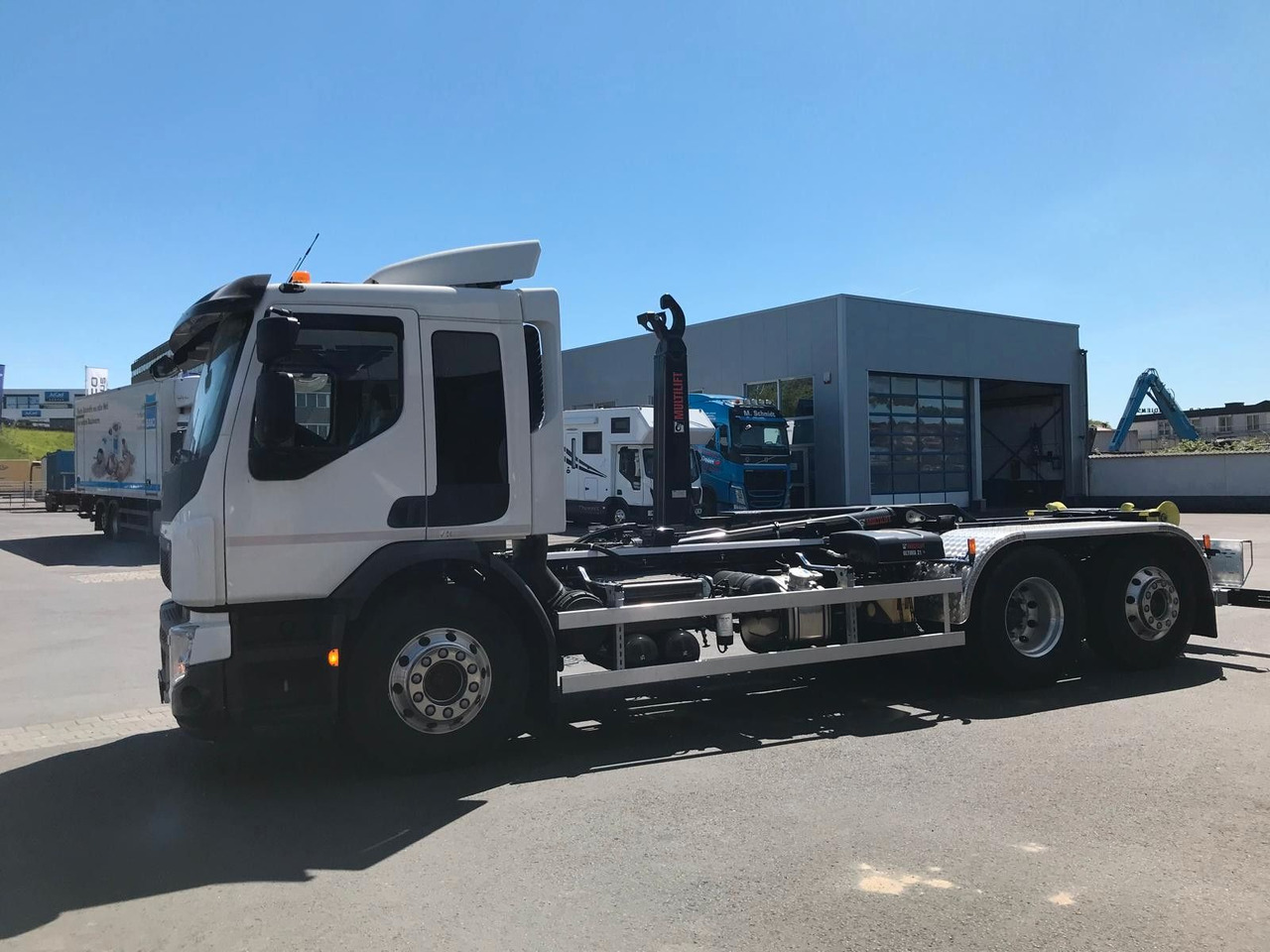 Volvo FE 320 6x2 - Мултилифт с кука камион: снимка 5 Volvo FE 320 6x2 - Мултилифт с кука камион: снимка 5