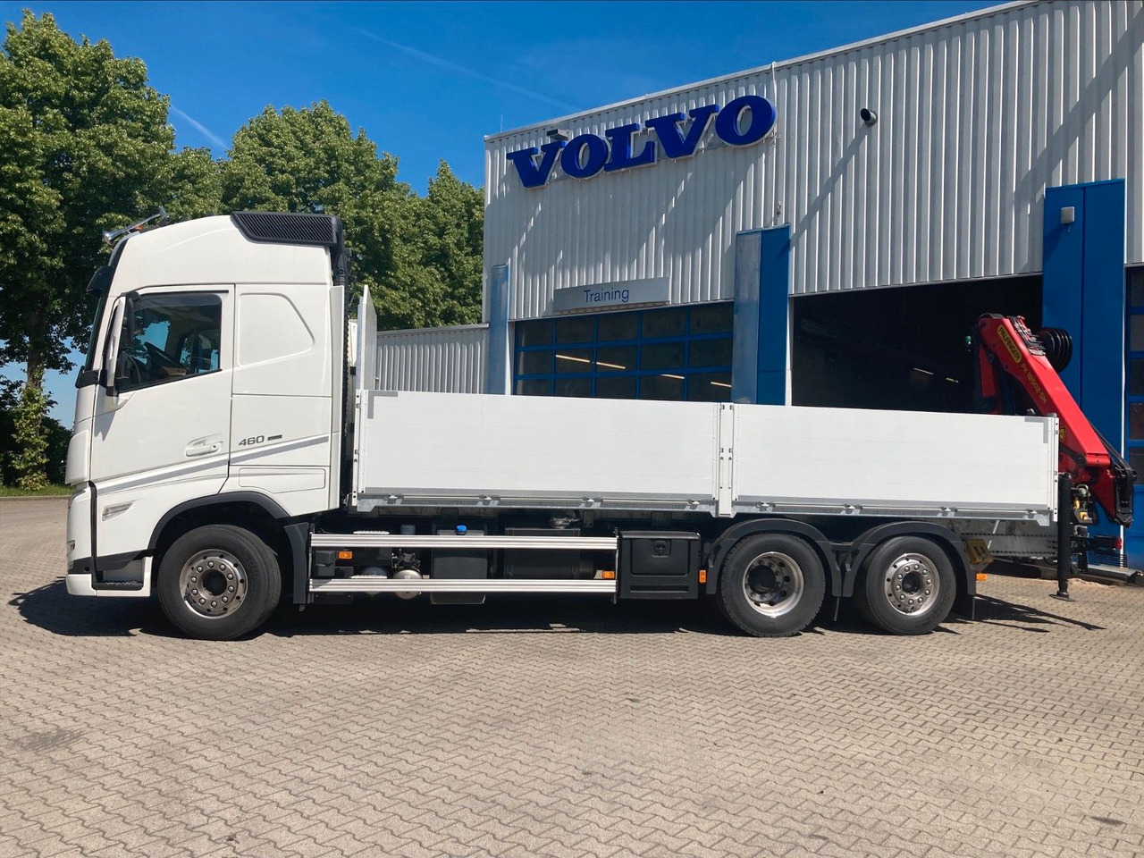 Бордови камион, Камион с кран Volvo FH 6x2 R NLA Luftfederung: снимка 7 Бордови камион, Камион с кран Volvo FH 6x2 R NLA Luftfederung: снимка 7