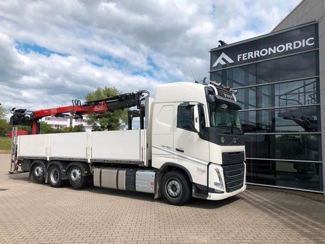 Volvo FH460 8x2 TRIDEM VLA&NLA gelenkt*FASSI F215AS.24 - Бордови камион, Камион с кран: снимка 2 Volvo FH460 8x2 TRIDEM VLA&NLA gelenkt*FASSI F215AS.24 - Бордови камион, Камион с кран: снимка 2
