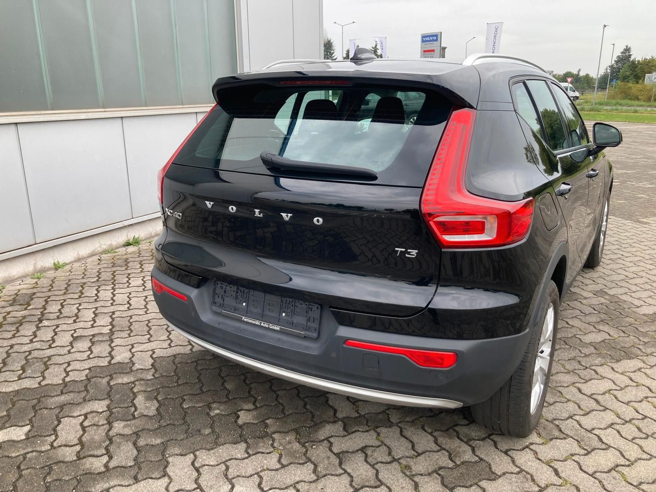 Volvo XC 40 T3 Momentum Pro 2WD - Джип: снимка 4 Volvo XC 40 T3 Momentum Pro 2WD - Джип: снимка 4