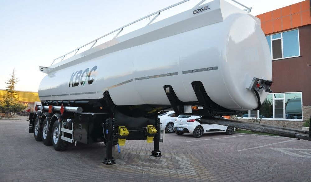 Özgül ADR BOTTLE TYPE STEEL TANKER - Полуремарке цистерна: снимка 3 Özgül ADR BOTTLE TYPE STEEL TANKER - Полуремарке цистерна: снимка 3