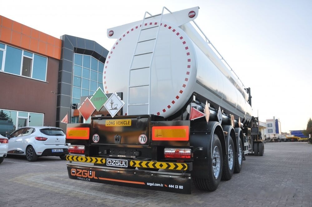 Özgül ADR BOTTLE TYPE STEEL TANKER - Полуремарке цистерна: снимка 4 Özgül ADR BOTTLE TYPE STEEL TANKER - Полуремарке цистерна: снимка 4