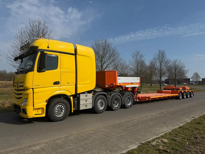 Goldhofer STZ-VL4 46-80A - Нискорамна площадка полуремарке: снимка 1 Goldhofer STZ-VL4 46-80A - Нискорамна площадка полуремарке: снимка 1