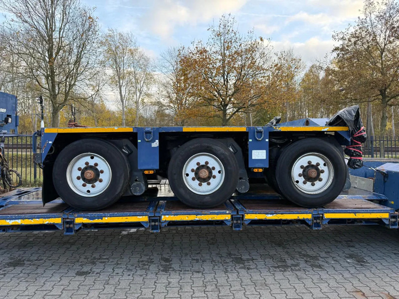 Goldhofer THP XLE 8 (3+5) - Нискорамна площадка полуремарке: снимка 5 Goldhofer THP XLE 8 (3+5) - Нискорамна площадка полуремарке: снимка 5