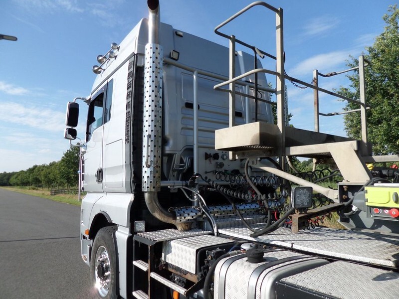 MAN TGA 18.440 4x4 - Влекач: снимка 3 MAN TGA 18.440 4x4 - Влекач: снимка 3