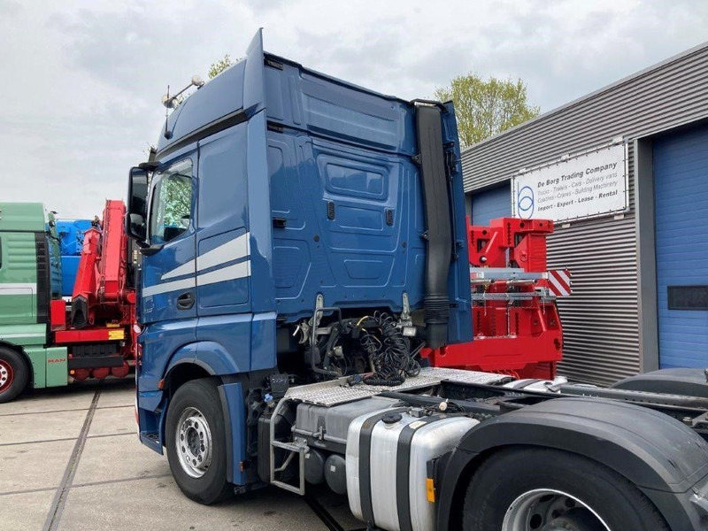 Mercedes-Benz Actros 2863 LS 6x4 - Влекач: снимка 4 Mercedes-Benz Actros 2863 LS 6x4 - Влекач: снимка 4