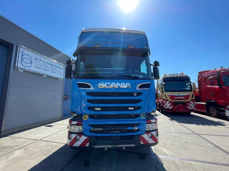 Scania R520 V8 6x2-4 - Влекач: снимка 4 Scania R520 V8 6x2-4 - Влекач: снимка 4