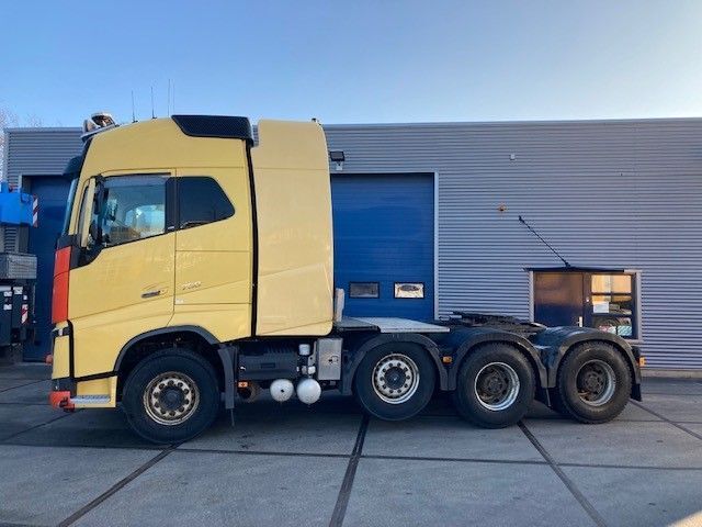 Volvo FH 16.750 8x4/4 - Влекач: снимка 2 Volvo FH 16.750 8x4/4 - Влекач: снимка 2